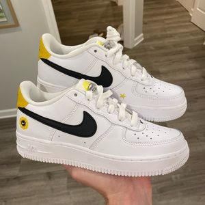 Nike Air Force 1 ‘Have A Nike Day’ Women’s Size 6 (4.5Y) BRAND NEW!